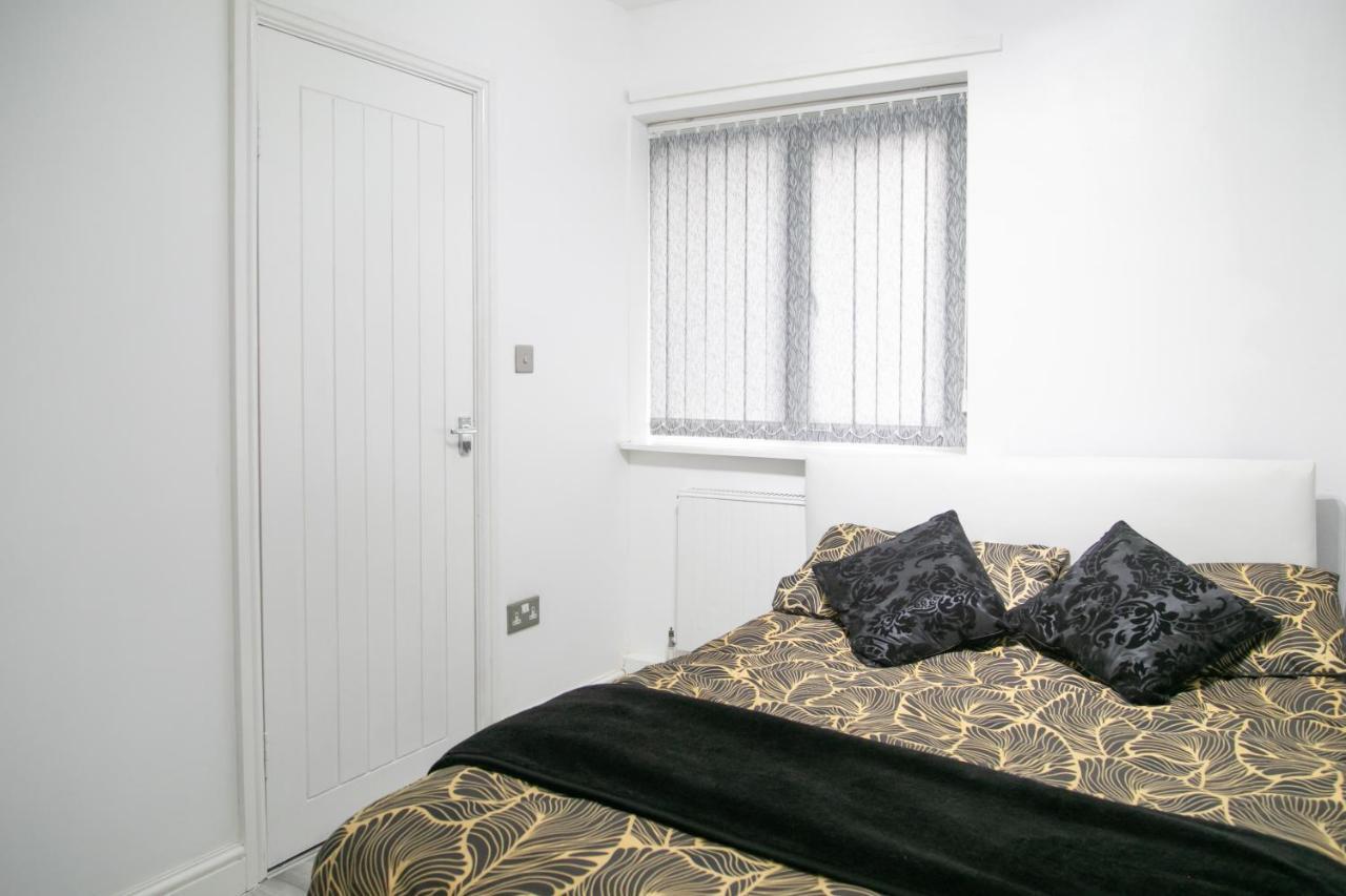 Hills View Apartments Manchester Eksteriør billede