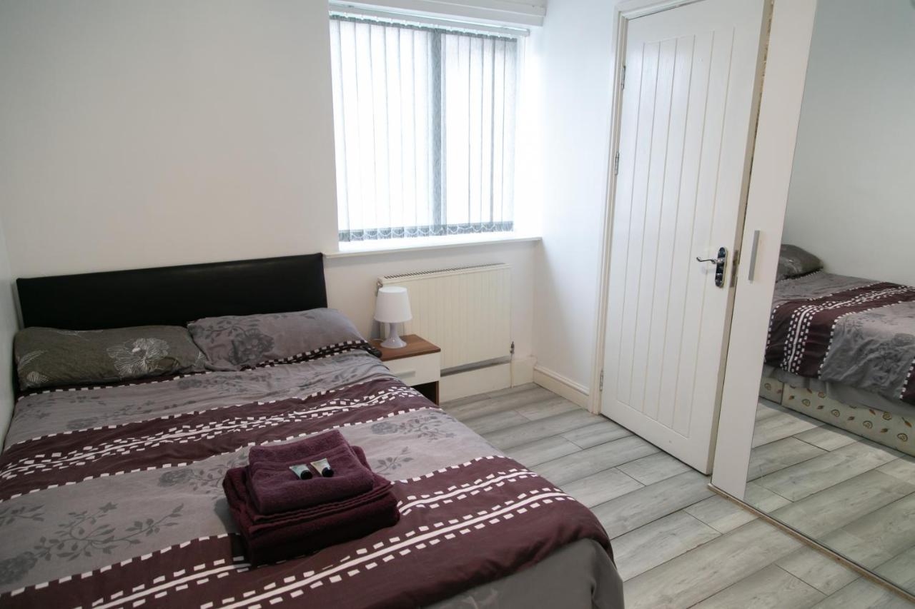 Hills View Apartments Manchester Eksteriør billede