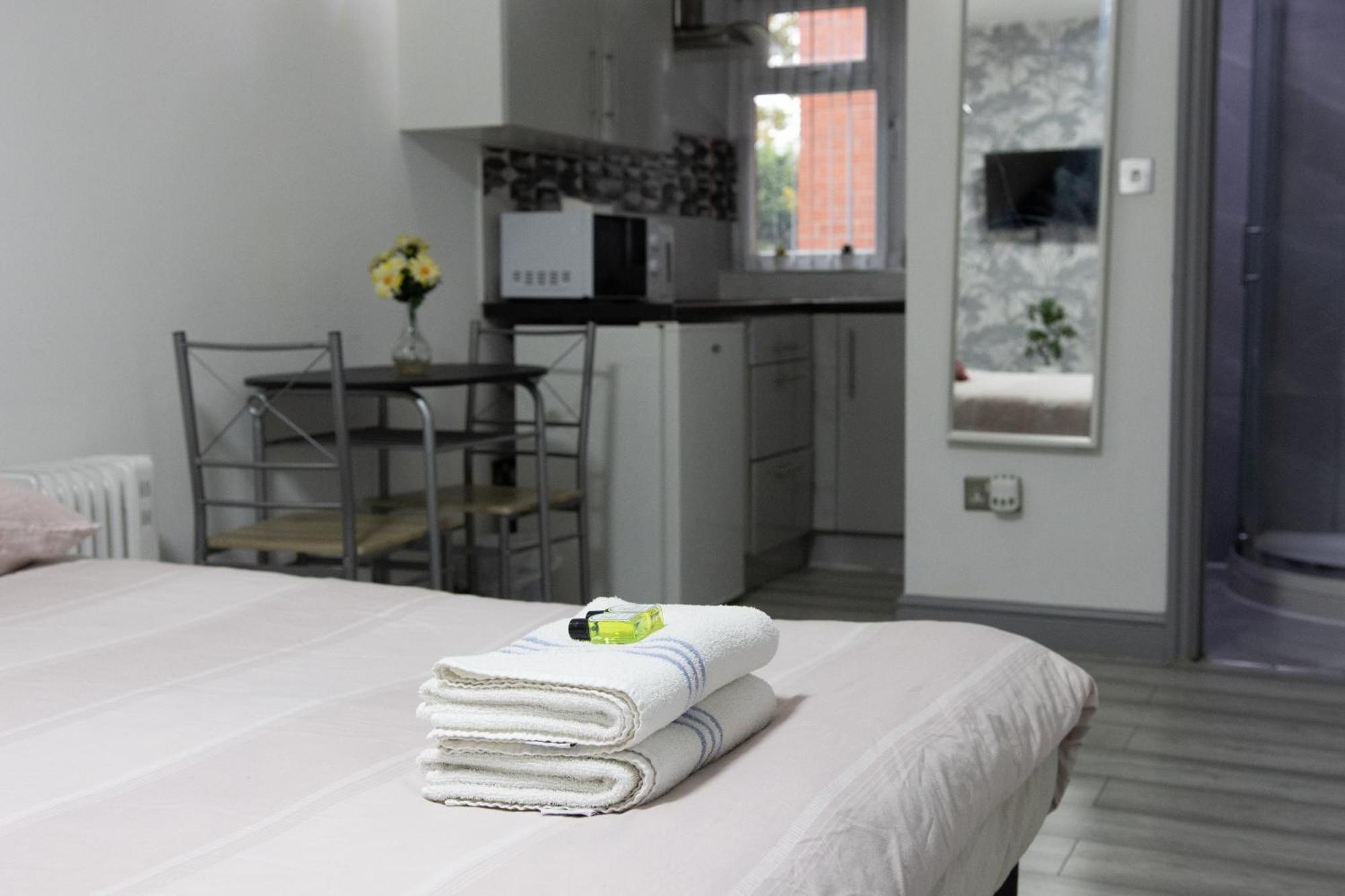 Hills View Apartments Manchester Eksteriør billede